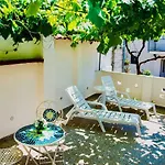 Luxury Minerva Gardens *