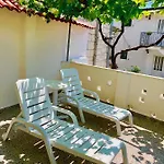 Апартаменты Luxury Minerva Gardens *