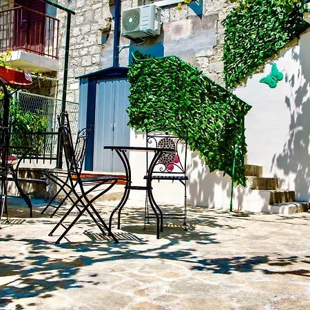 Apartment Luxury Minerva Gardens *