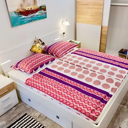 Apartment Luxury Minerva Gardens *