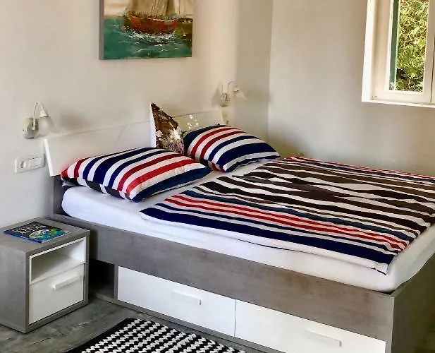 Luxury Minerva Gardens