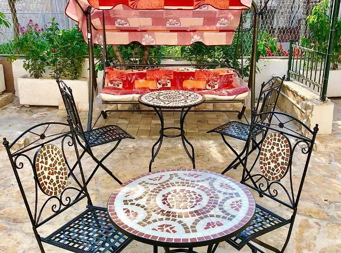 Luxury Minerva Gardens Apartman *