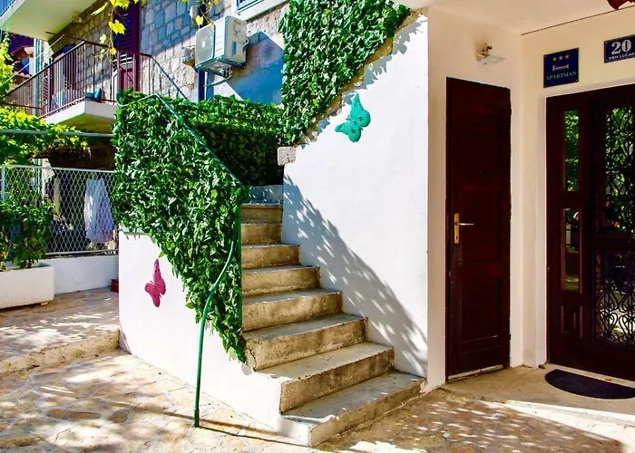 Lägenhet Luxury Minerva Gardens Split