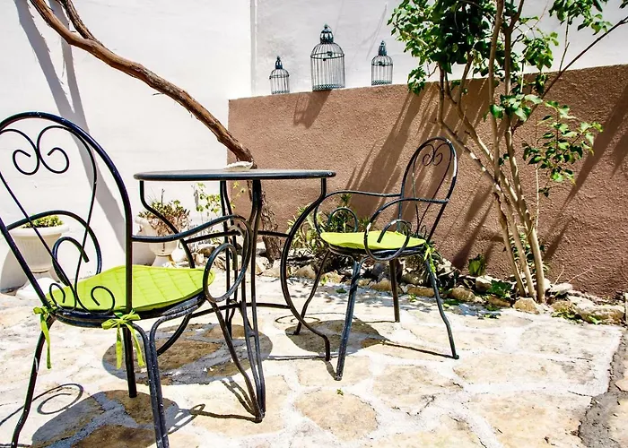 Lägenhet Luxury Minerva Gardens