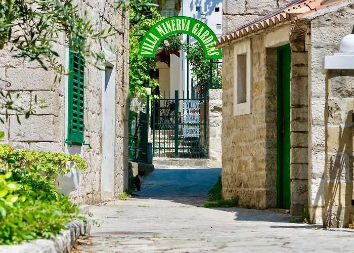 Lägenhet Luxury Minerva Gardens Split